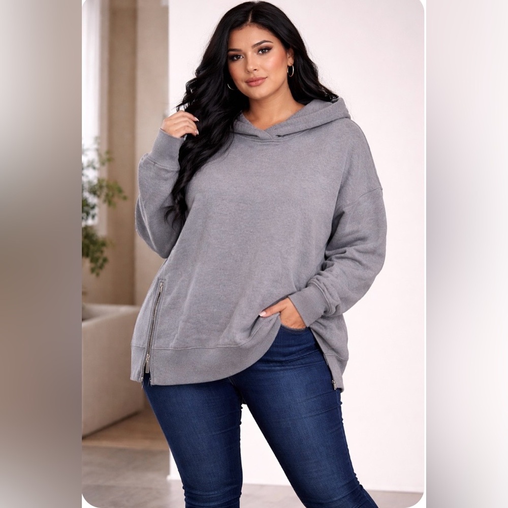 Women's Gray Sweatshirt